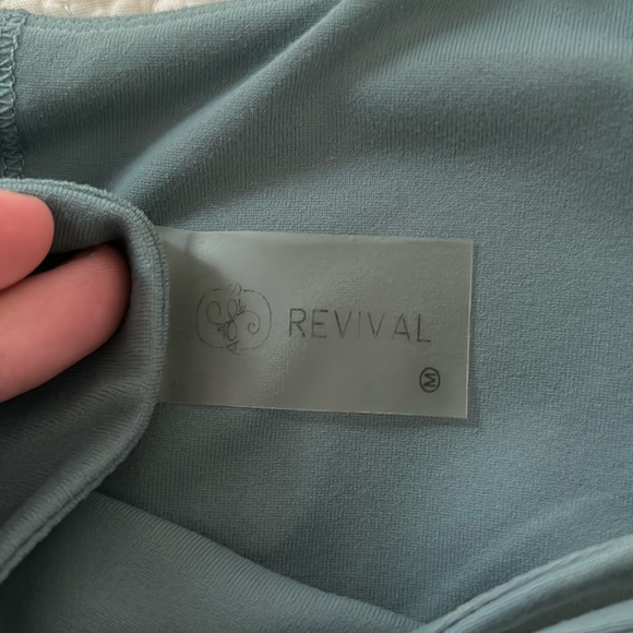 Alter’d State Revival built in bra tank - Picture 4 of 4